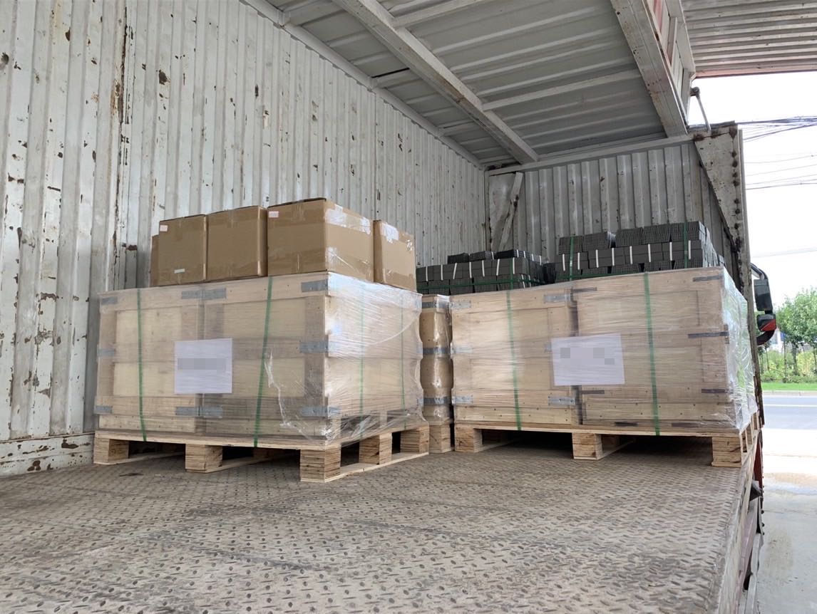 5Pallets Alumina Ceramic Parts to Germany