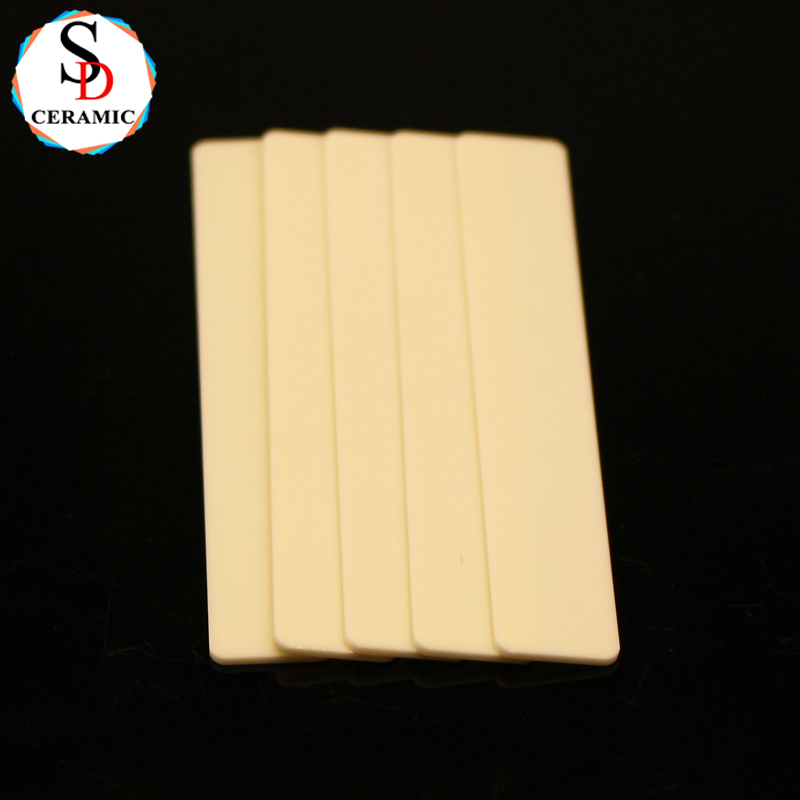 Customized Best Selling 99 Alumina Ceramic Strip/ Sheet Rectangular Al2o3 Piece for Industrial Use