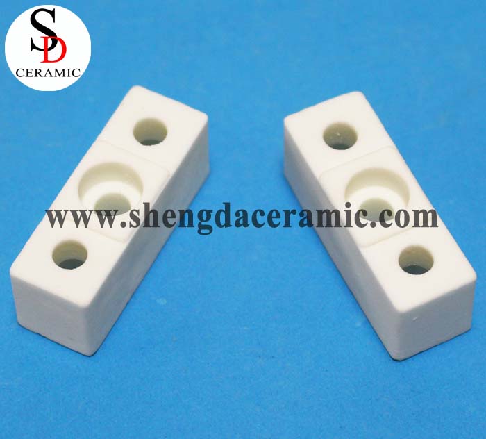 High Voltage Porcelain Ceramic Electrical Insulators